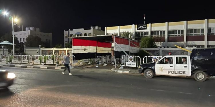 شاهد.. الاستعدادات الأمنية أمام لجان الثانوية العامة