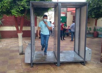 هالة زايد: زيادة حالات كورونا لن يوقف الدراسة وانتهينا من تطعيم 75% من العاملين بالتعليم