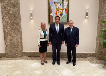 وزير التعليم العالي يبحث إنشاء فرع لجامعة نيوجيرسى سيتي  بالعاصمة الإدارية