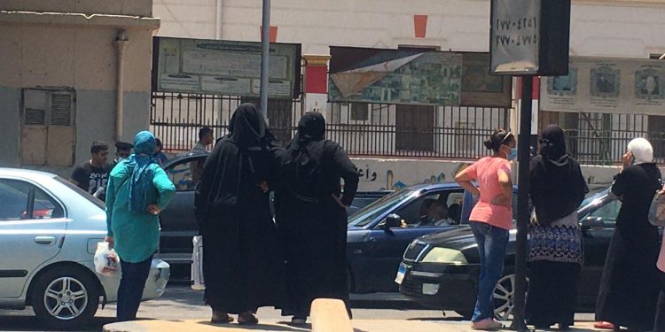 ولى أمر أحد طلاب الثانوية العامة: النظام الجديد سيزيد من فرص العمل لدى الشباب