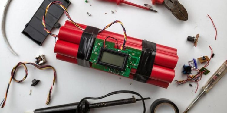 القبض على 6 طلاب بسبب صناعة المتفجرات في الصين..فماهي القصة؟