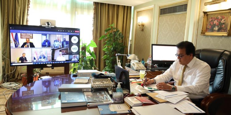 وزيرا التعليم العالي والاتصالات يشهدان توقيع بروتوكول تعاون لإنشاء مركز إبداع مصر الرقمية بجامعة بورسعيد