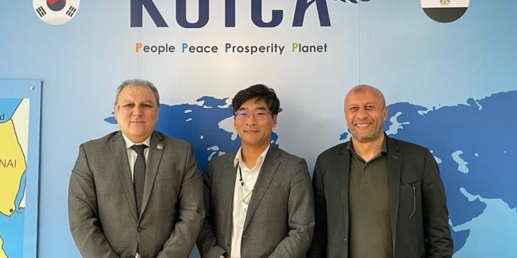 رئيس جامعة بنى سويف التكنولوجية يزور الوكالة الكورية للتعاون الدولي