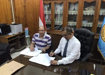 عميد صيدلة الأزهر بأسيوط يعتمد نتيجة الفرقة الثالثة