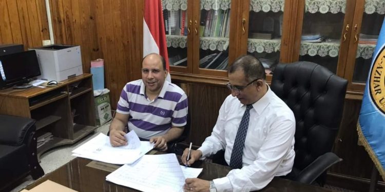 عميد صيدلة الأزهر بأسيوط يعتمد نتيجة الفرقة الثالثة