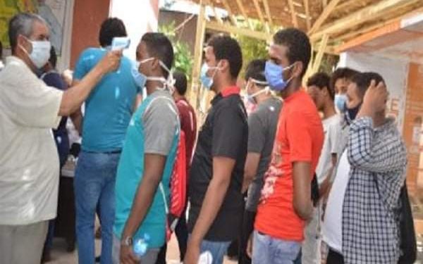392 ألف طالب يؤدون امتحاني الأحياء والاستاتيكا
