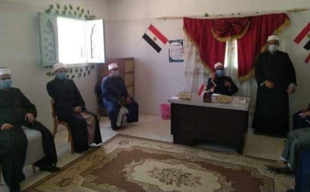 "حماية الشباب من الفكر المتطرف والتجنيد الإلكتروني".. حملة توعوية لخريجي الأزهر بمطروح