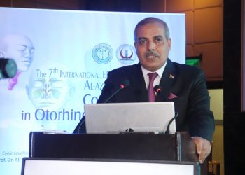 رئيس جامعة الأزهر يفتتح قاعة الإمام عبدالحليم محمود واستديو الإذاعة والتليفزيون بكلية الإعلام