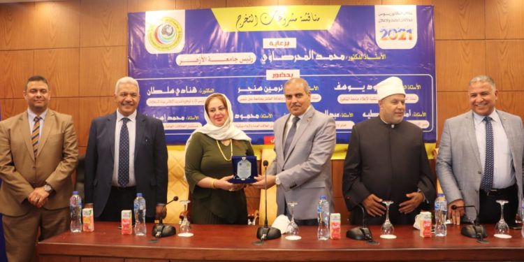 المحرصاوي لطلاب اعلام الأزهر الآمال معقودة عليكم في تحمل أمانة الكلمة وتفعيل ميثاق الشرف الاعلامي