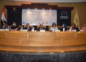 السعدي وسليمان ووالي يشيدون بمشاريع تخرج طلاب علاقات عامة وإعلان جامعة حلوان 