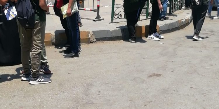 «التعليم» ترصد حالتي نشر للامتحان على الإنترنت اليوم