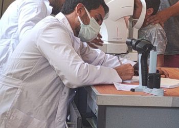 فرعية المعلمين بالقاهرة الجديدة تنظم قافلة طبية للكشف عن أمراض الرمد بالمجان