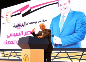 وزير التعليم: تسليم 700 ألف تابلت لدفعة أولي ثانوي 2021/2022