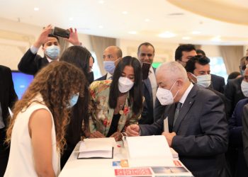«شوقي» يستعرض جهود تطوير التعليم بمؤتمر “مصر السيسي وبناء الدولة الحديثة”