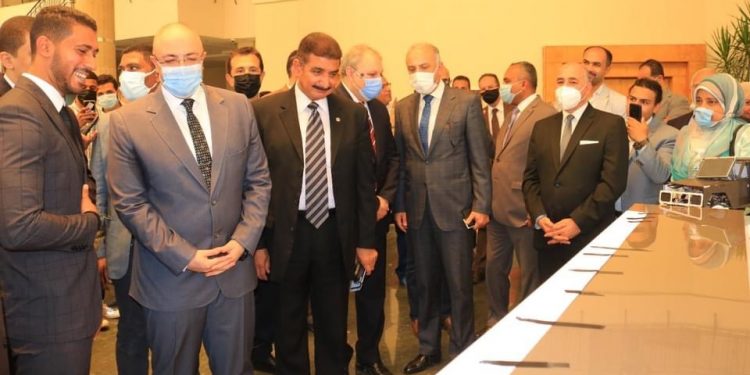 رؤساء جامعات النهضة وبني سويف التكنولوجية يشاركان في فعاليات الملتقى الفكرى للمجتمع المدني