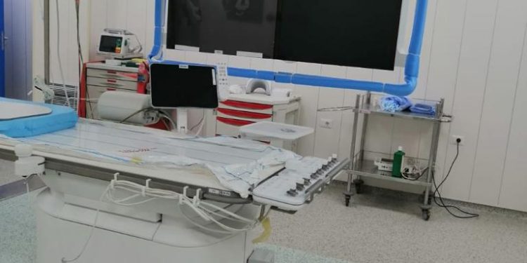 رئيس جامعة حلوان يعلن بدء تشغيل وحدة القسطرة القلبية والأوعية الدموية بمستشفى بدر الجامعي