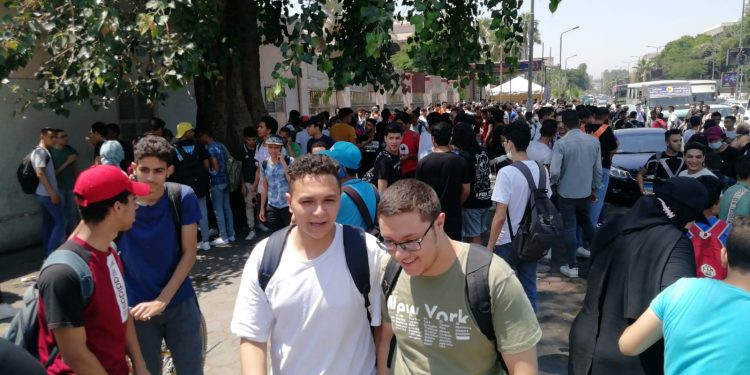 ننشر عدد حالات الغش في امتحان اللغة الأجنبية الأولى لطلاب الشعبة العلمية