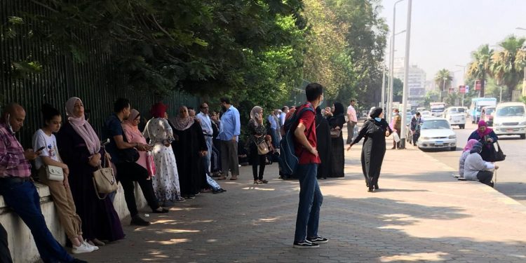 إحدى أولياء الأمور: الثانوية العامة هي السبيل الوحيد لدخول الكليات