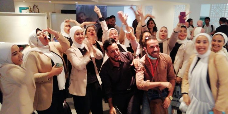 الأكثر حصدًا لجوائز اللجنة.. المصور الصحفي في نظر «كواليس» مشروع تخرج إذاعة جامعة حلوان