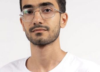 طارق عادل..  من الطالب بكلية الحقوق إلى انفلونسر وكاتب