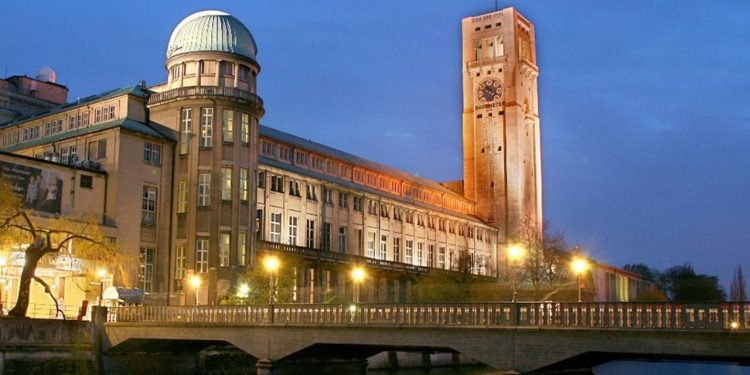 المتحف الألماني يكشف شروط التقدم لبرنامج الباحث العلمي لطلاب الدكتوراه