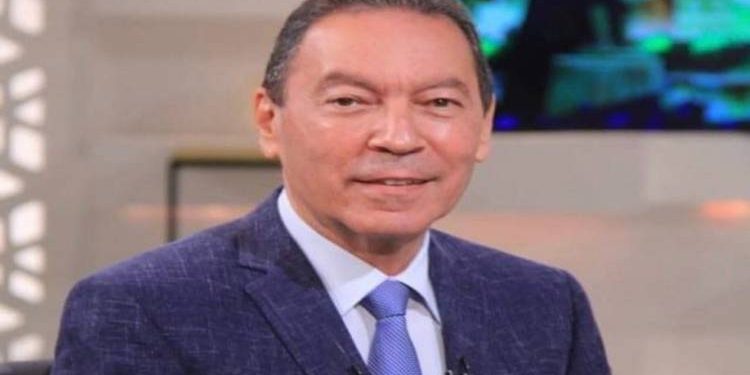بالتزامن مع الموجة الحارة.. هاني الناظر يحذر 8 فئات بعدم الخروج من المنزل