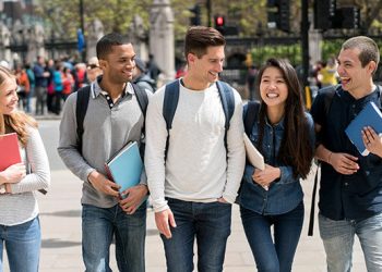 منح الجامعات في 24 ساعة.. جامعات أوروبية تقدم فرص دراسية للطلاب