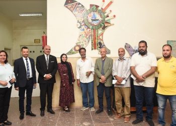 رئيس جامعة الأقصر يشهد تحكيم مشروعات التخرج بكلية الفنون الجميلة