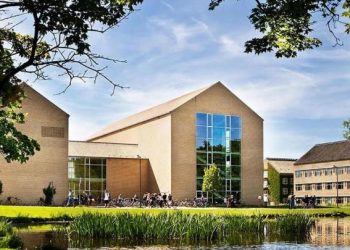 جامعة آرهوس تقدم منحة لطلاب الماجستير في الدنمارك