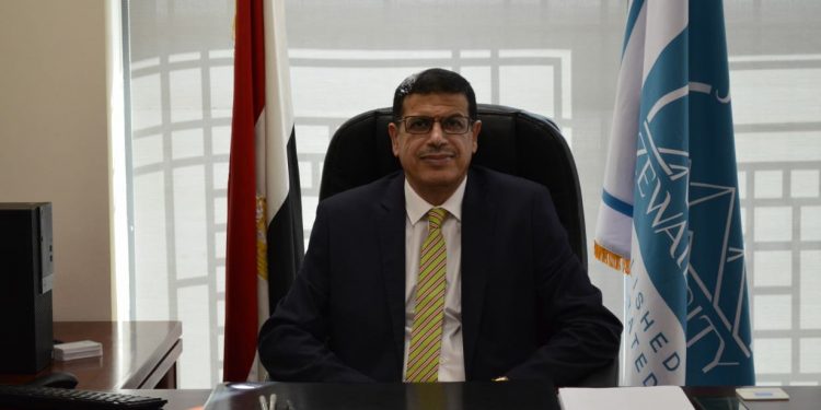 تجديد ندب محمود عبدربه قائمًا بأعمال الرئيس التنفيذي لمدينة زويل لمدة عام