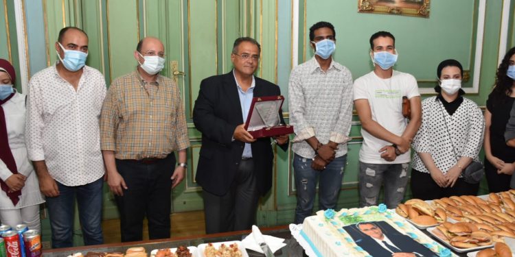 "سعود": جار الانتهاء من تجديد مسرح جامعة عين شمس على أحدث طراز