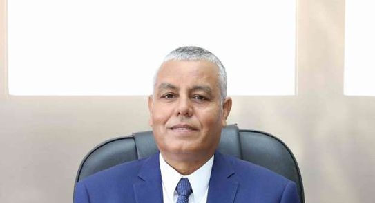 رئيس جامعة جنوب الوادى