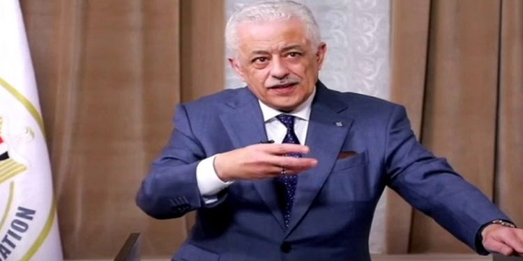 شوقي لأولياء الأمور: "مقدمين لكم لبن العصفور والله وزي ما شاطرين في النقد بصوا اللي اتعمل"