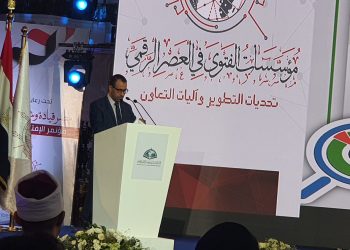 تماشيًا مع رؤية الرئيس  السيسي واتجاه مؤسسات الفتوى إلى الرقمنة  " الإفتاء المصرية" تعلن عن إنجاز أول أرشيف عملاق للفتاوى على مدار عام ونصف لمحرك بحث المؤشر العالمي للفتوى