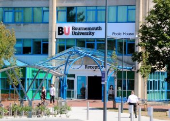 منح الجامعات 2021.. جامعة بورنموث البريطانية تقدم منحة التفوق الرياضي لطلاب البكالوريوس