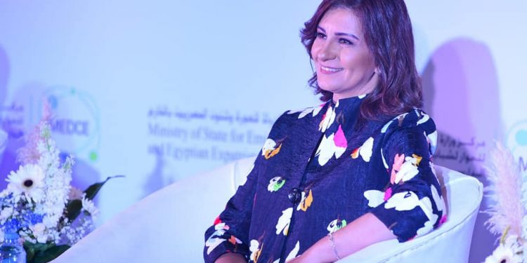 وزيرة الهجرة تعلن اختيار 19 ممثلا لمركز الحوار من شباب مصر الدارسين حول العالم