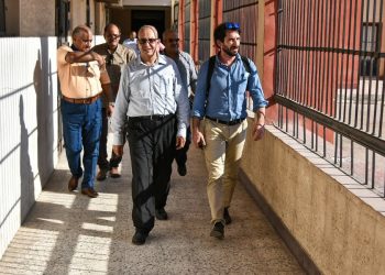 باهي يتفقد الإجراءات التنفيذية للمدرسة التطبيقية التكنولوجية ظُهر