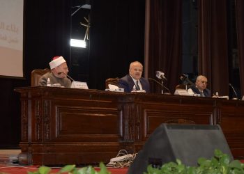 معسكر قادة المستقبل جامعة القاهرة يبدأ فعاليات النسخة الرابعة بحضور مفتي الجمهورية