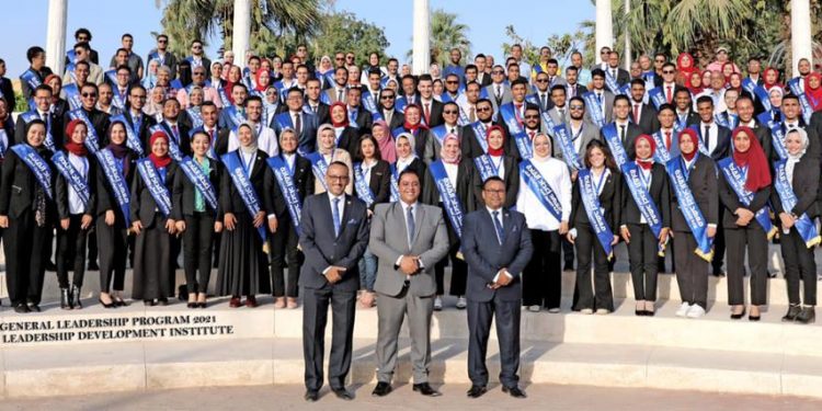 ختام فعاليات برنامج إعداد القادة العام لطلاب الجامعات بمعهد إعداد القادة