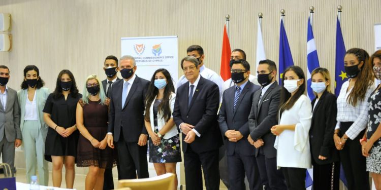 وفد الشباب المصرى القبرصى اليونانى