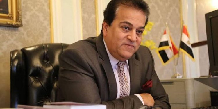 نتيجة الثانوية العامة 2021.. وصول وزير التعليم العالي استعدادا للمؤتمر الصحفي