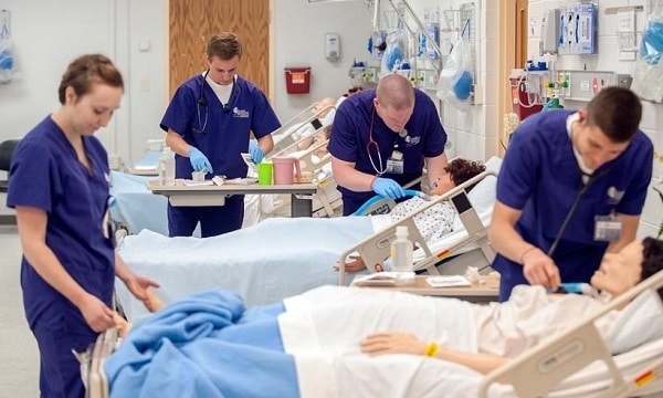 تنسيق الجامعات 2021.. كليات التمريض في مصر