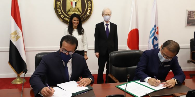 مصر واليابان تقدمان منحة تدشين مبنى العيادات الخارجية الجديد بمستشفى أبو الريش الياباني