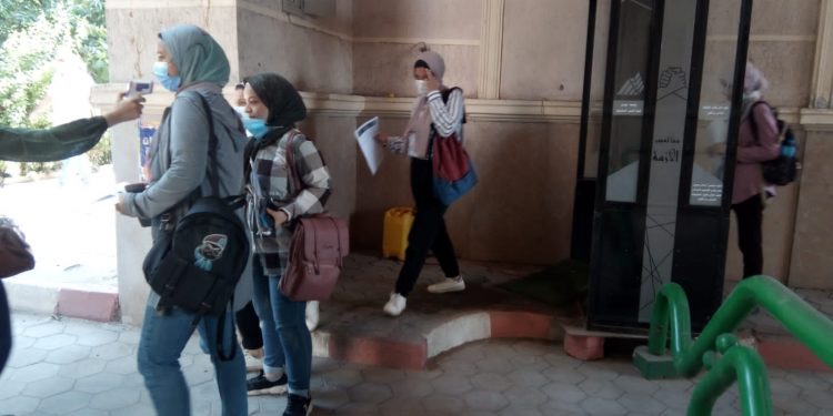 اختبارات القدرات بتطبيقية جامعة حلوان تشهد إقبالًا متزايد من طلاب الثانوية العامة