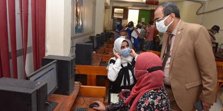 تنسيق الجامعات 2021.. التعليم العالي: 117 ألف طالب يسجل رغباتهم في تنسيق المرحلة الأولى حتي الآن