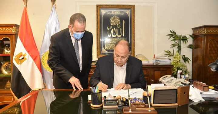 محافظ أسيوط يقرر تخفيض الحد الأدنى للقبول بالأول الثانوى