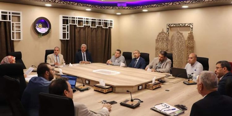 رئيس جامعة الأزهر يتابع الاستعدادات للمشاركة في مسابقة جامعة خضراء