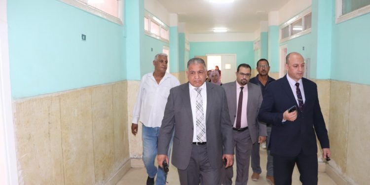 نائب رئيس جامعة الأزهر يتفقد المدينة الجامعية والإدارة الطبية للوقوف على جاهزيتهما لاختبار القدرات