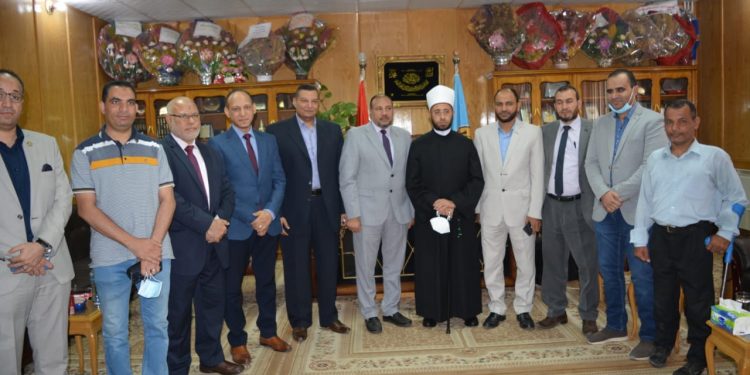 نائب رئيس جامعة الأزهر يستقبل مستشار رئيس الجمهورية للشئون الدينية