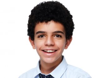 طالب مصري يحصل على المركز الأول في نتائج اختبارات الثانوية الدولية بالإمارات